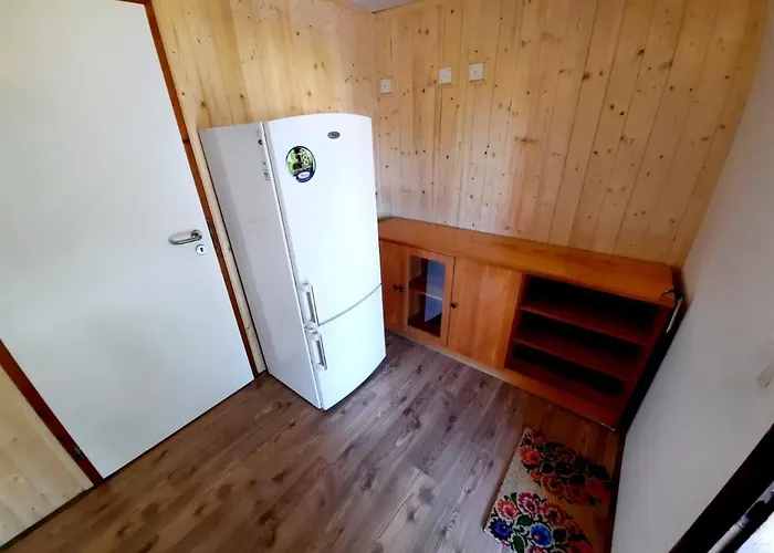 Malovany Sklipek بيت للعطل هلوهوفيتس