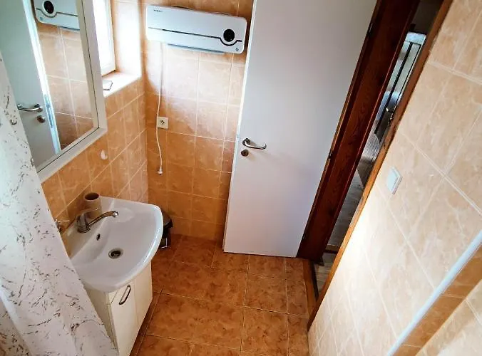 Malovany Sklipek بيت للعطل هلوهوفيتس